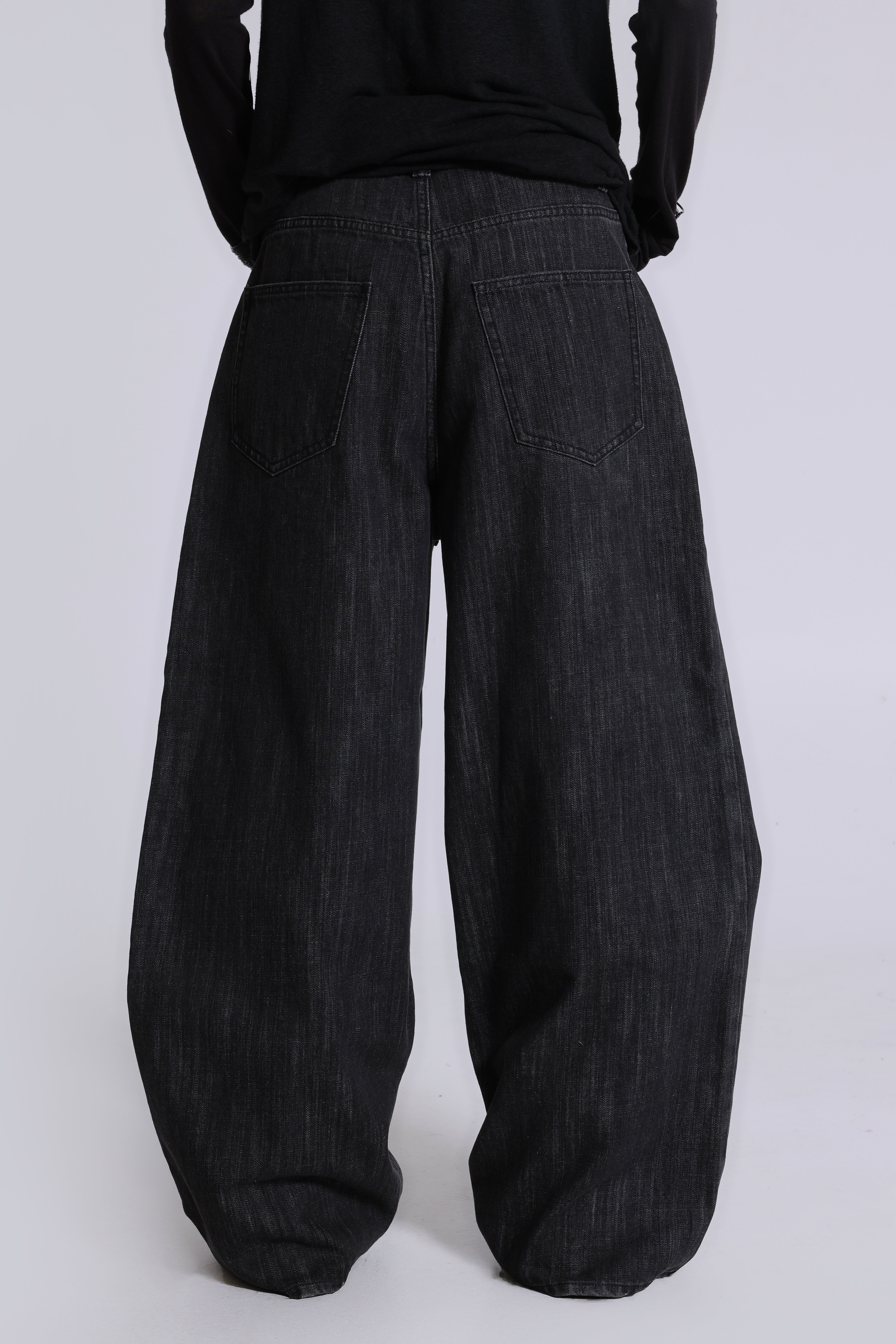 LDN Stud XL Colossus Jeans