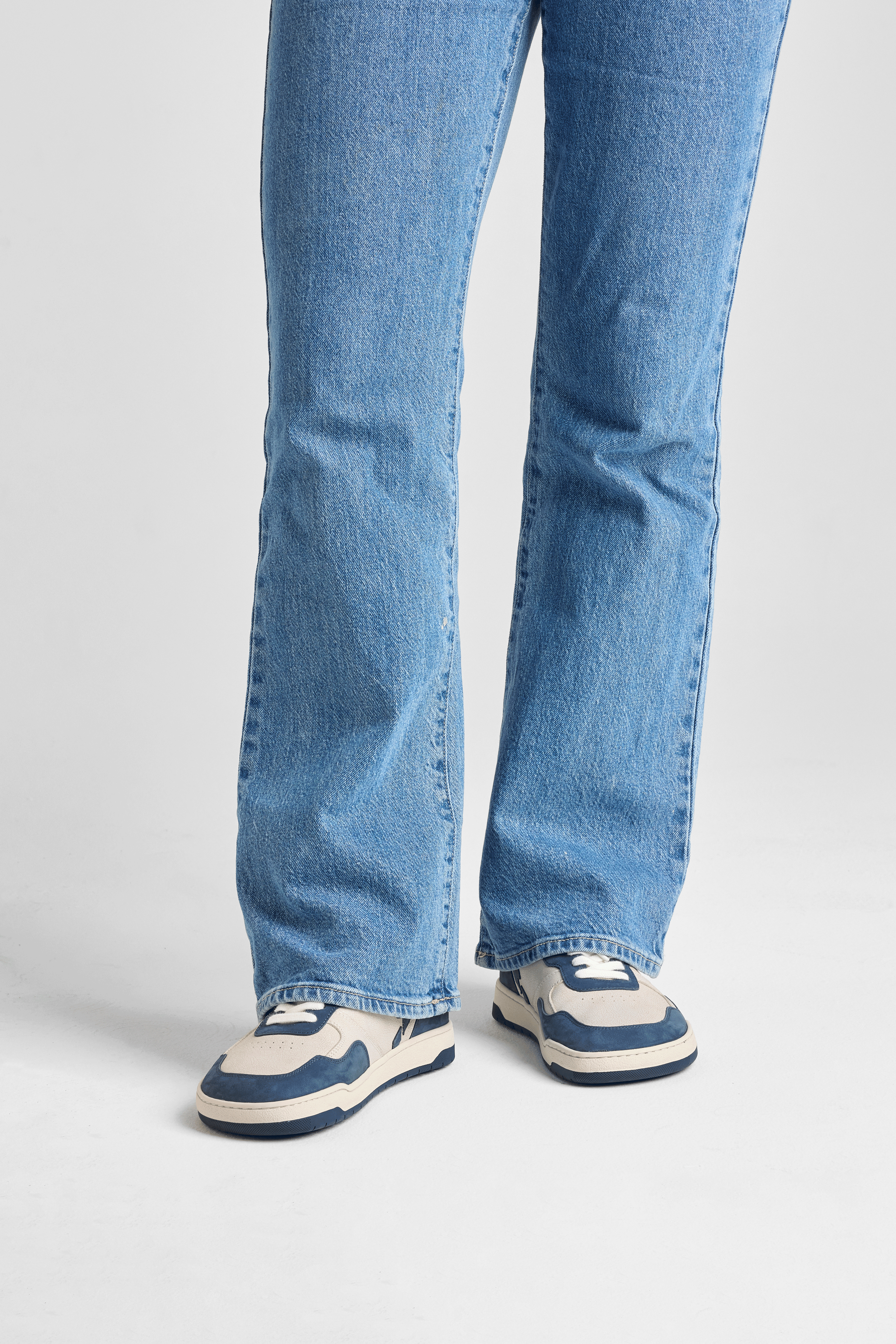 Nova Beige/Blue